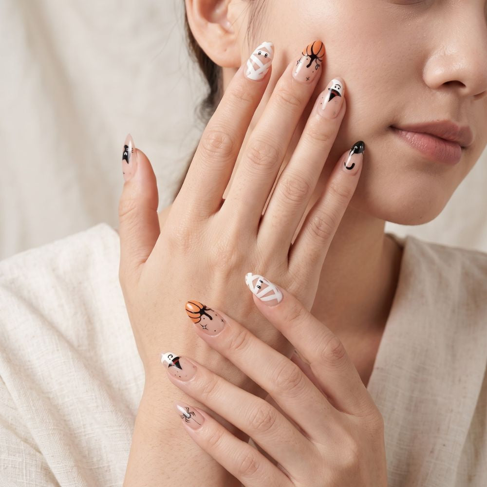Press-on-nail Short Almond Kawaii Halloween Black Cat & Pumpkin Press On Nails | Cute Spooky Aesthetic | Reusable Nail Set 5