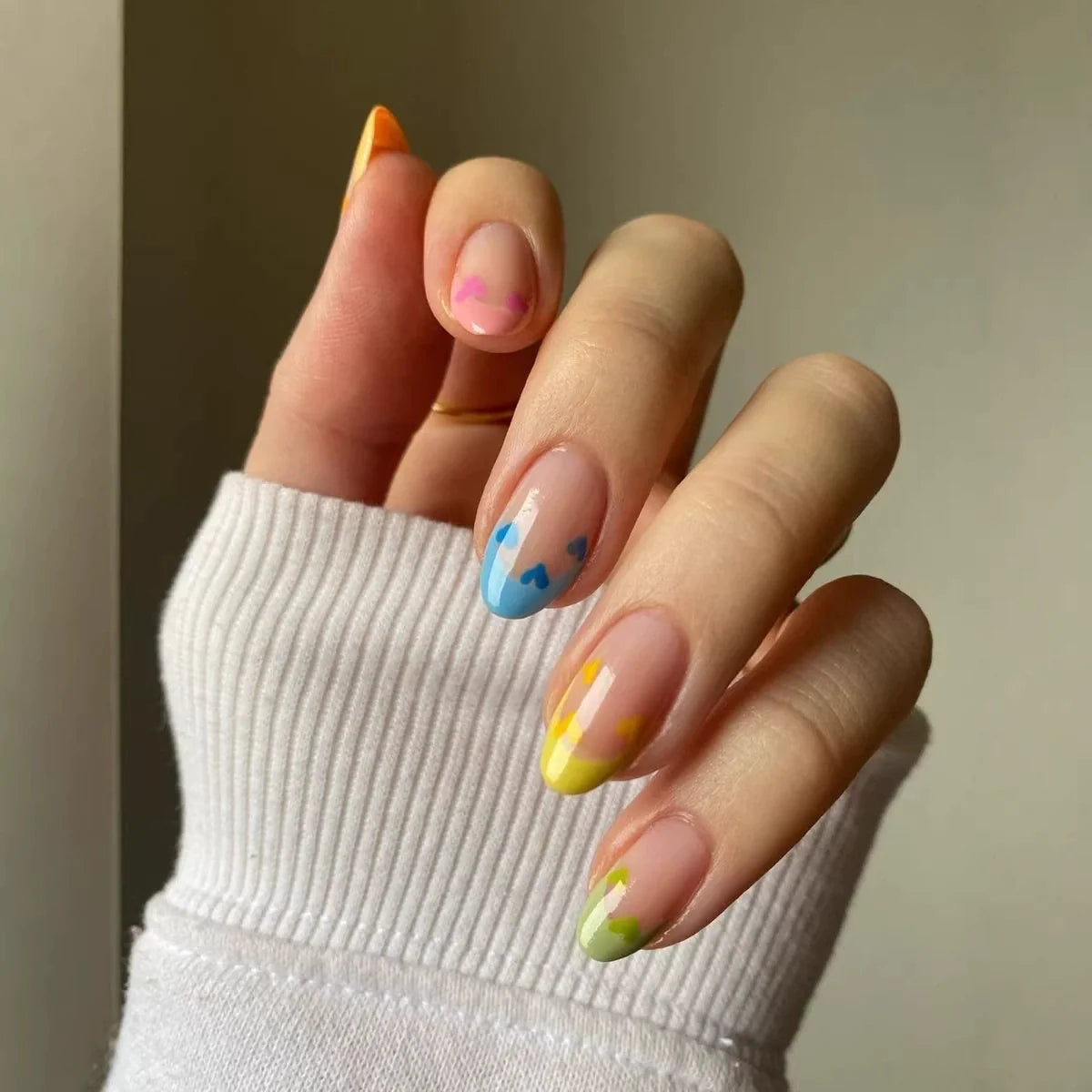 Macaron Heart French Press-On Nails