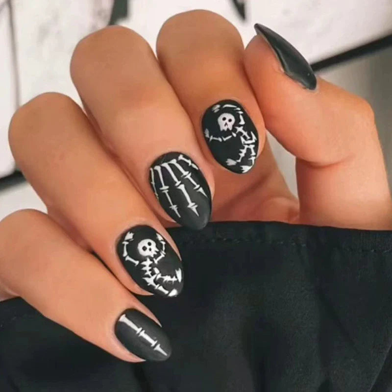 Matte Black Skull Round Halloween Nails
